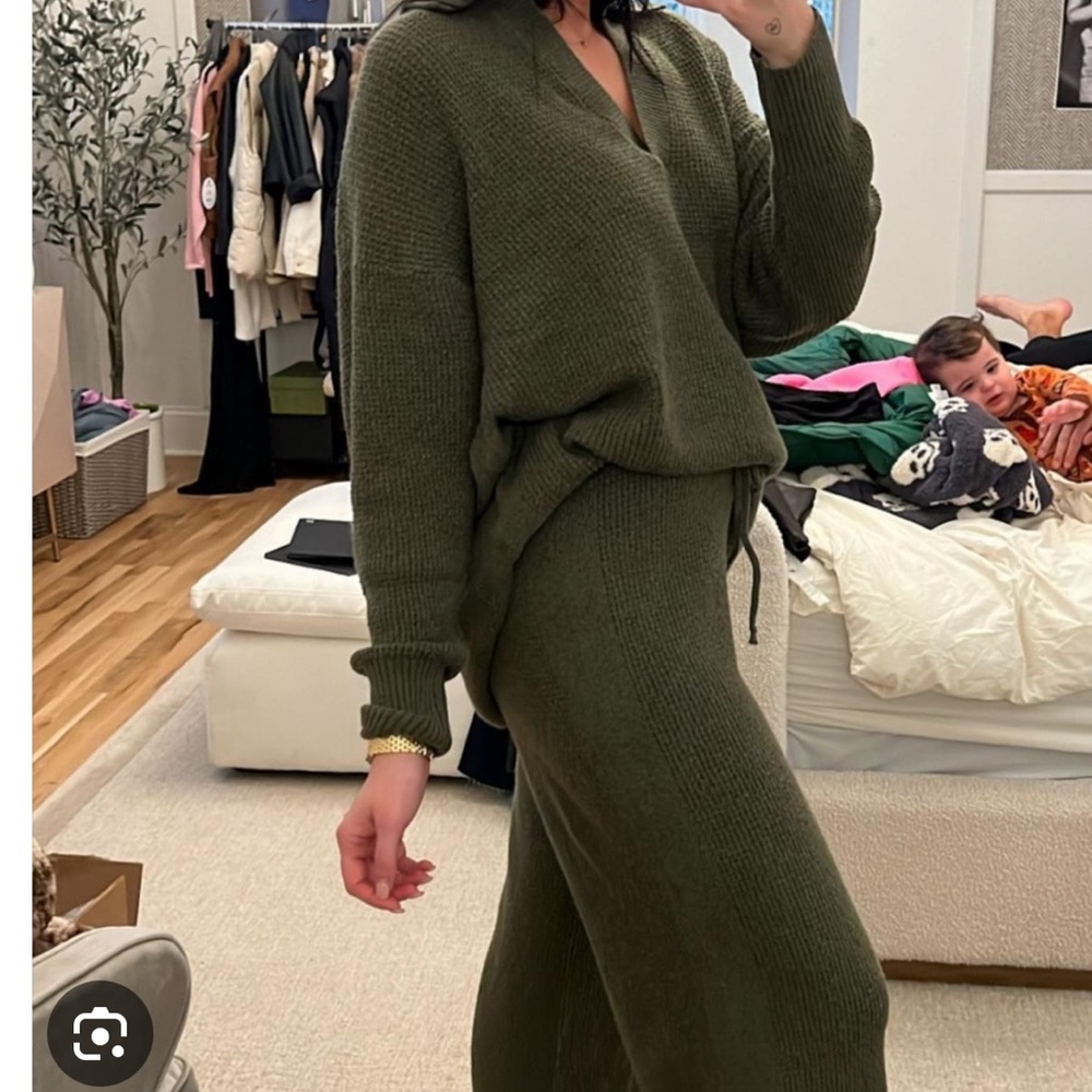 Aerie Olive Waffle Knit Lounge Set